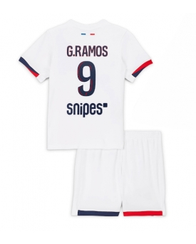 Billige Fotballdrakt Paris Saint-Germain Goncalo Ramos #9 Replika Bortedraktsett Barn 2025-26 Kortermet (med bukser)